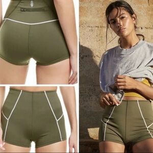 Free People You're A Peach Shorty Shorts Olive Size Medium